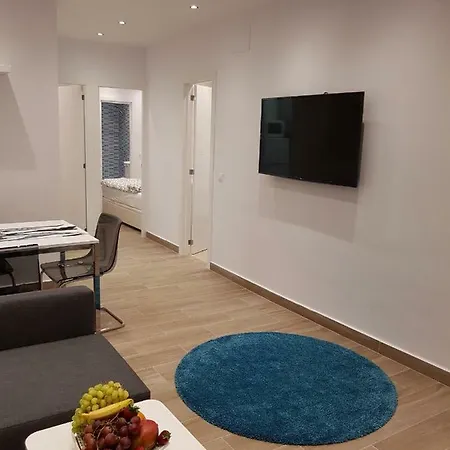 アパート Boliches