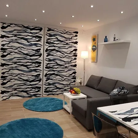 Boliches アパート *